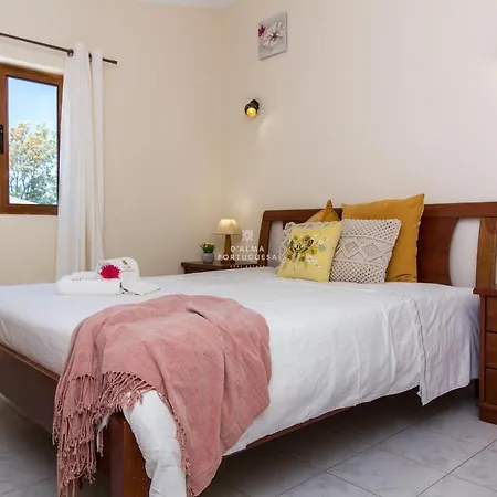 Willa Girassol - By Dalma Portuguesa