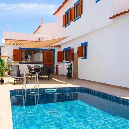 Willa Girassol - By Dalma Portuguesa *